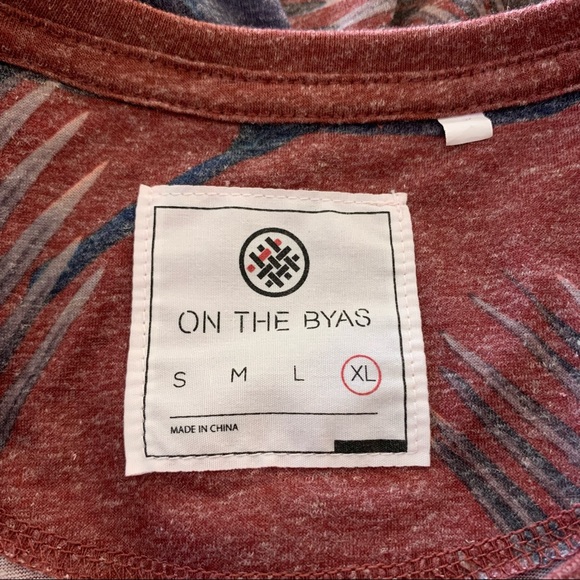 On the Byas Tropical Graphic Burnout Tee Size XL - Picture 4 of 5